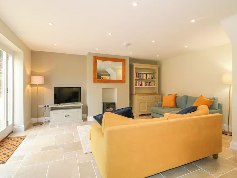 9 Rectory Lane photo 5